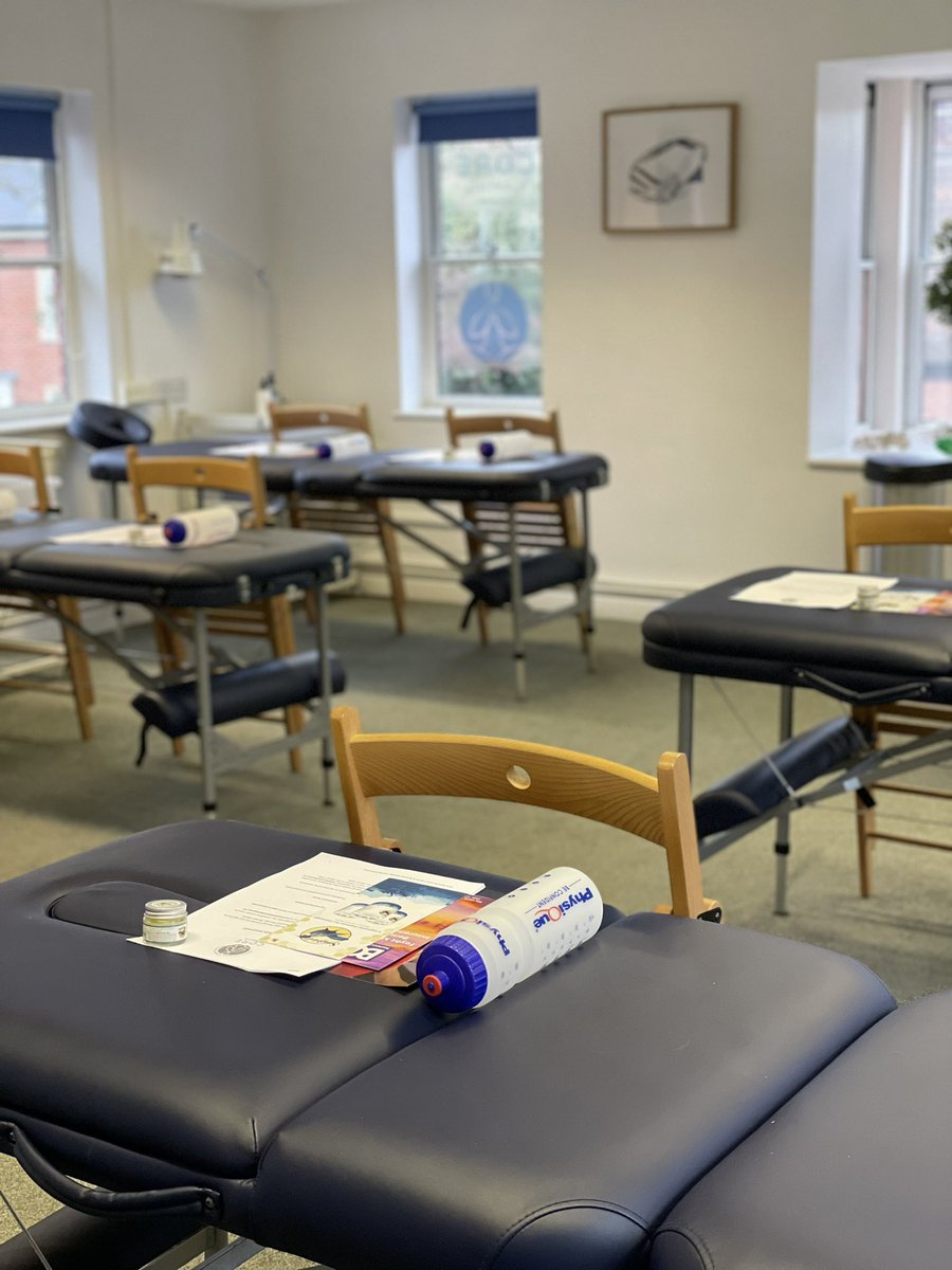 ✨ A busy couple of days on weekend 1 of our L4 #sportsmassage #diploma at our centre in #Swindon. 

It was a great to see the group developing their massage and joint testing skills 👌 

✨ Our next course starts this June 
👉 coreelements.uk.com
