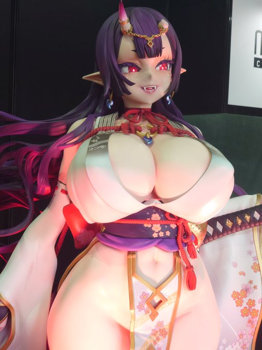 #東京フィギュア祭り2022春 も見に行ってきました。この乳マジでクッッッソでっっっっっかかった… 