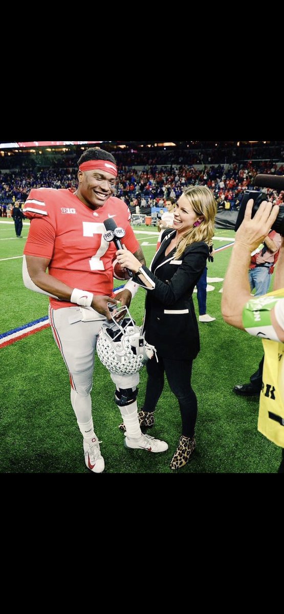 JennyTaft's tweet photo. The most infectious smile. RIP Dwayne Haskins. 🙏 My heart is so heavy for his family, friends, and Buckeye Nation. @OhioStateFB https://t.co/HgBJmU1mBo