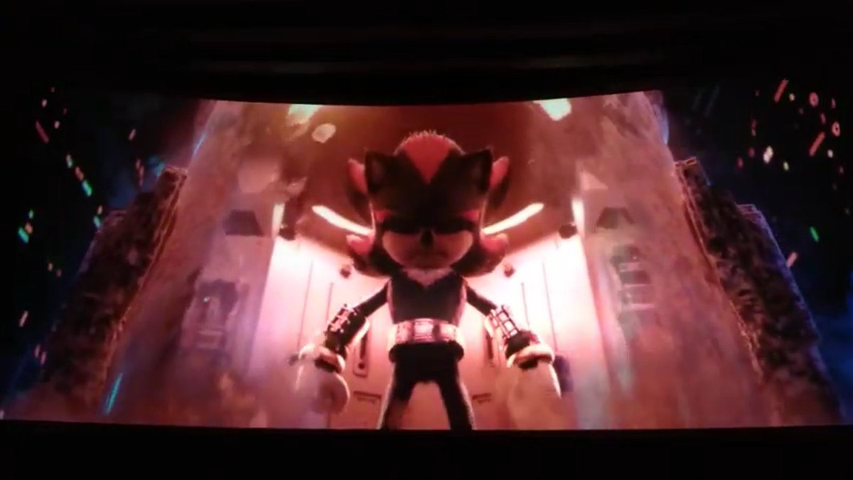 ShadowKniche's tweet photo. 😳 #SonicMovie2  cumplió mis expectativas y más. 🥰😱 Estoy super emocionado por toda la película, y esa escena post-créditos la mejor. 🤩

Gracias por acompañarme hoy @ArabellaStark 🖤
Nos pudimos ver al fin. 
Listos para #SonicMovie3 👀😎

#TeamShadow 🖤
#Sonic #Tails #Knuckles https://t.co/YFnfN2dSGB