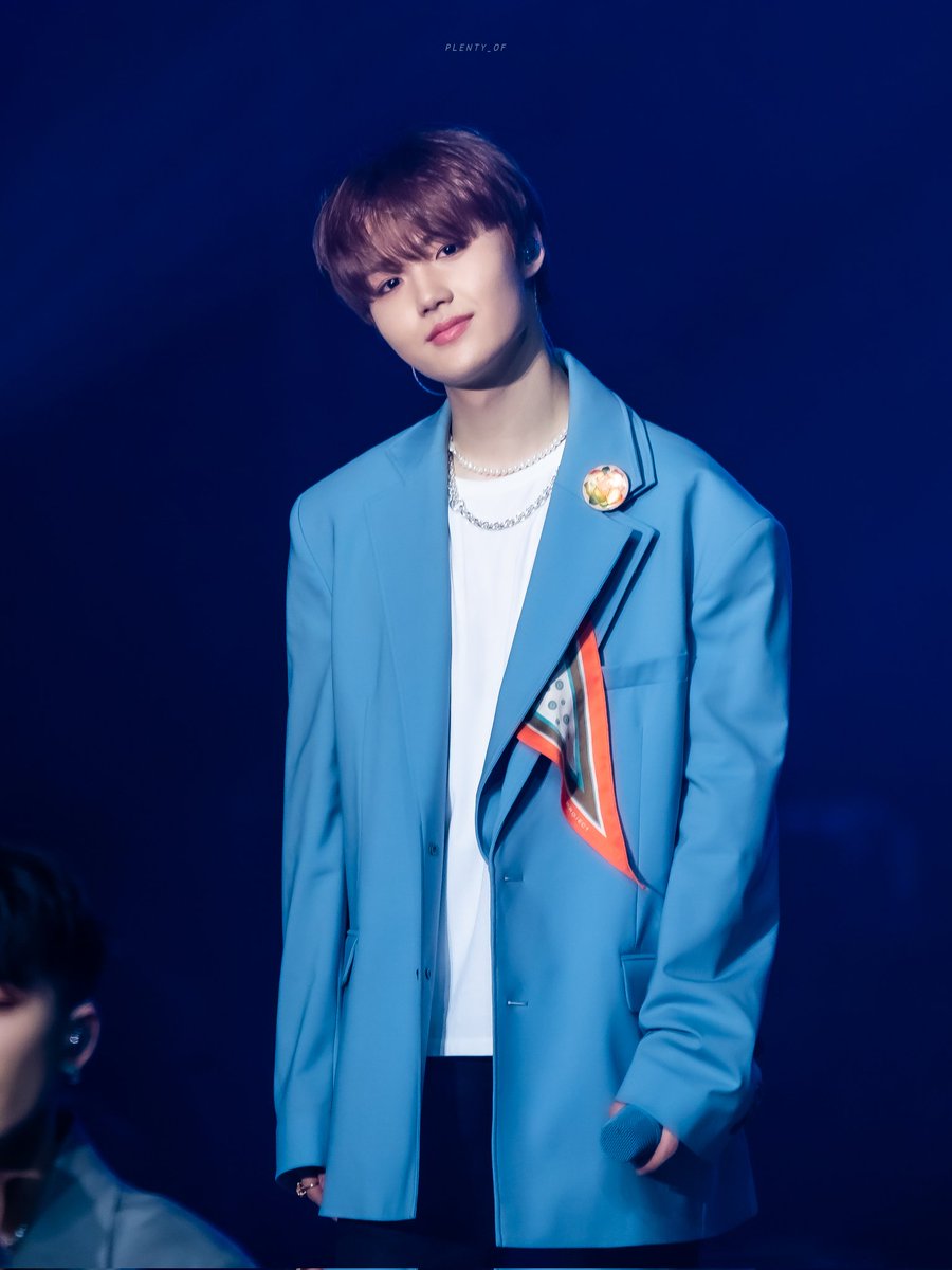 howaboutalways's tweet photo. 220409 
[TREASURE 1ST CONCERT TRACE]
트레저 콘서트
#트레저 #TRESURE #도영 #김도영 https://t.co/EPfctEv4Ac