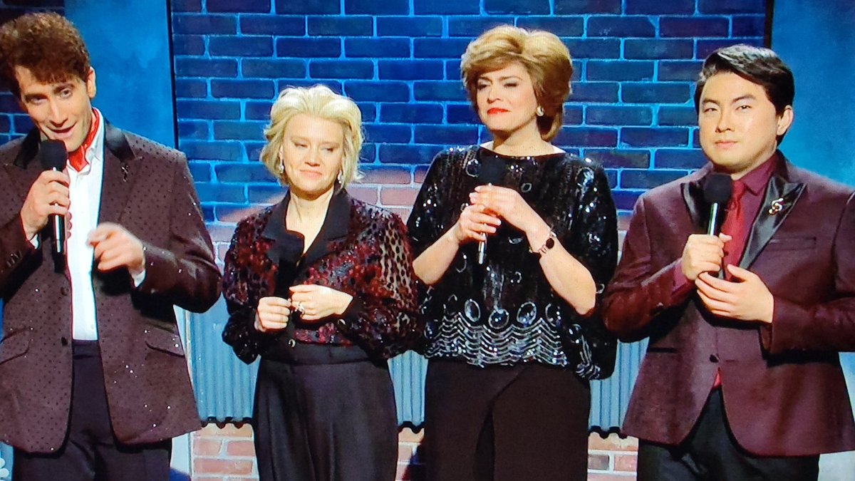Two_Cams25's tweet photo. I would pay to see them perform in concert.
#SNLNBC #SaturdayNightLive #SNL #CecilyStrong #KateMcKinnon https://t.co/e7sXwSPKtH