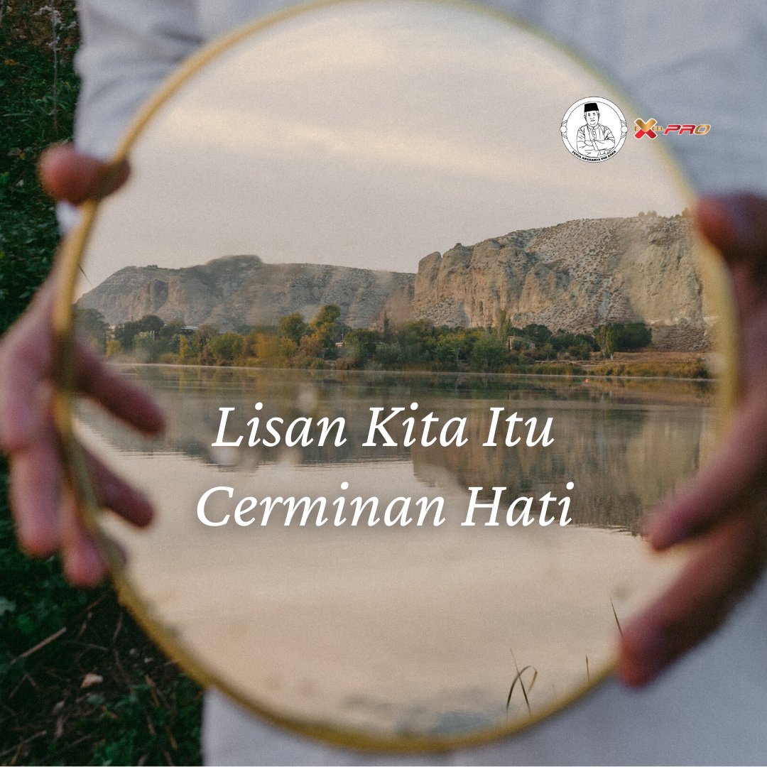 fadzilahkamsah_'s tweet photo. Jangan kerana lidah, hati kita gelap. Tak kiralah orang itu kuat ibadah, orang itu ada nama, orang itu siapa-siapa pun.
Kata-kata kita menggambarkan adab kita. Adab kita pantulan hati. Sikap kita baik insya-Allah hati kita baik.
#PesanTokAbah #ExcelbyTokAbah #tokabah #sbo #dmfk https://t.co/ElwRKZF58S