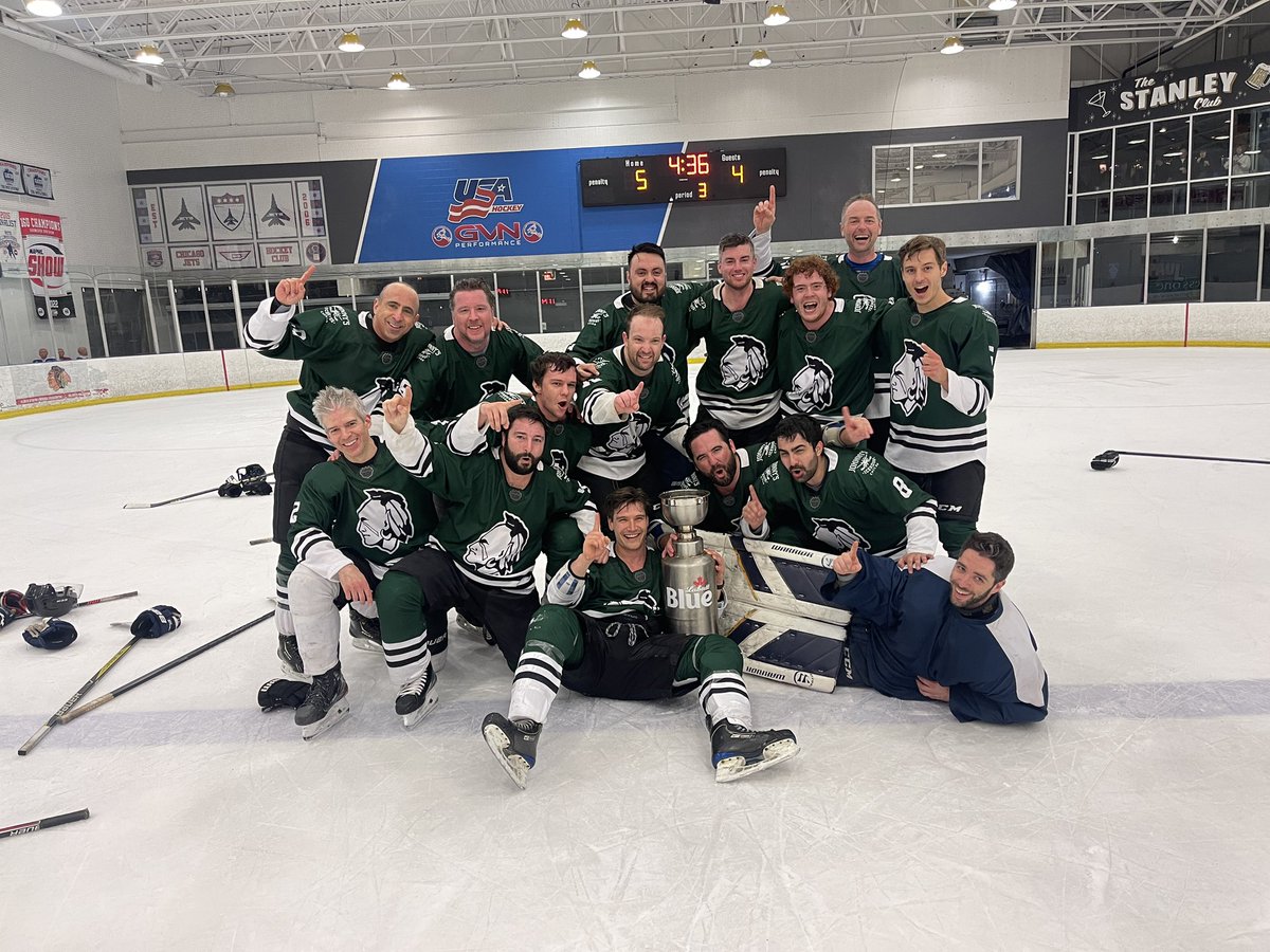 johnnysicehouse's tweet photo. The Native round out the 2021-22 season in dramatic fashion. Down 4-0, tie it up with 10 seconds remaining in regulation, win in OT. Great season to 2nd place KPMG. https://t.co/XLJRJipaUZ