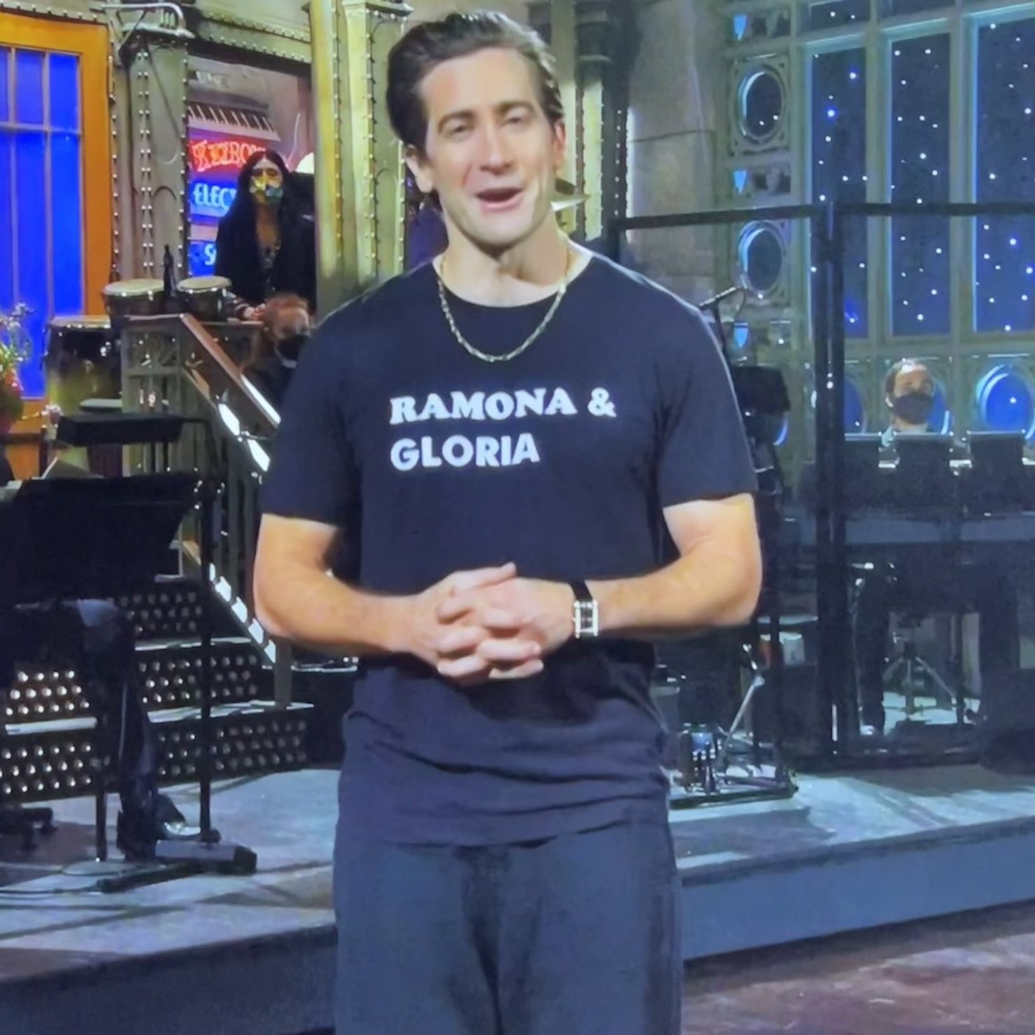 Jake gyllenhaal hotsell t shirt