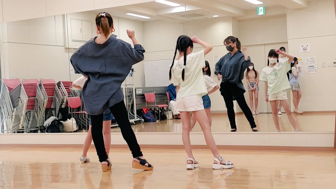 中井ゆゆのTwitter画像35