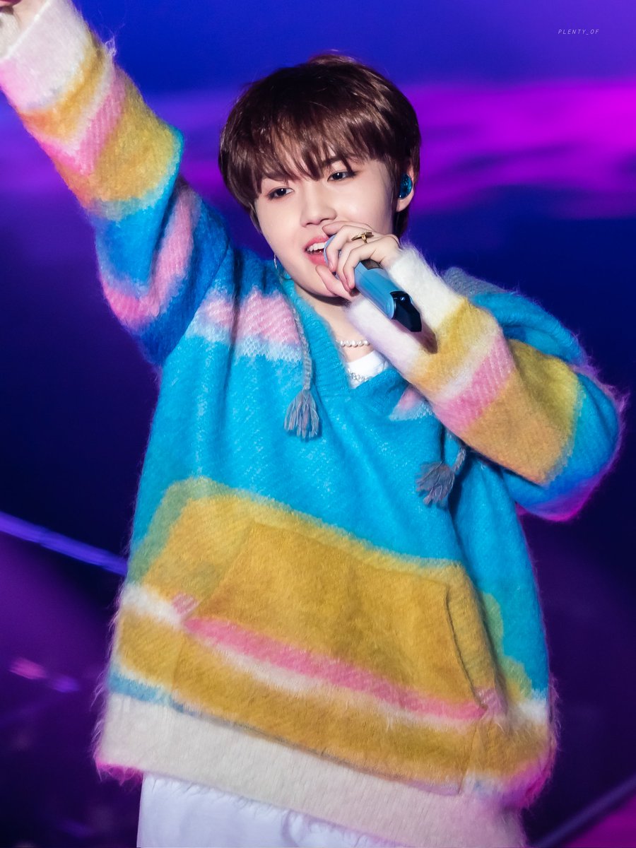 howaboutalways's tweet photo. 220409 
[TREASURE 1ST CONCERT TRACE]
트레저 콘서트
#트레저 #TRESURE #도영 #김도영 https://t.co/g8l2XYU1ie
