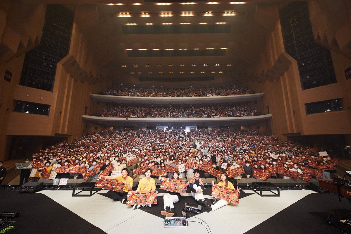 ryokukasha's tweet photo. は〜昨日は楽しかったー
次は長良川国際会議場メインホール!
今までで一番充実した4月になるかも
#緑黄色社会 #actor2022 https://t.co/wVRj4BqX3N