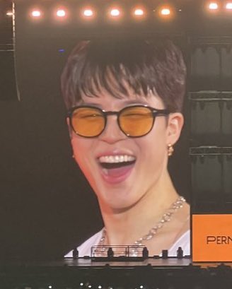 stussyjimin's tweet photo. there’s nothing better than H^^PY jimin 🫶 https://t.co/7CnTjgD4eF