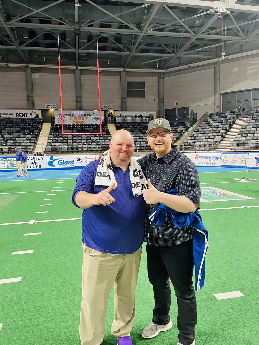 RicMcBath's tweet photo. So proud of this dude continuing to do what he loves. Head coach of The Southwest Kansas Storm, the “Arena League Andy Reid”, and my cousin Mark Timberlake. Way to dominate! https://t.co/7B1eqelMzQ