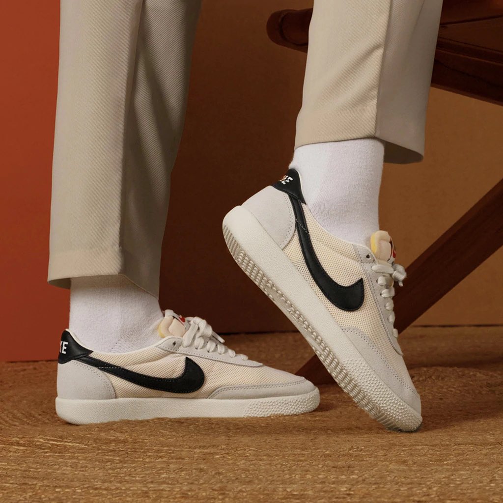 snkr_twitr's tweet photo. Restocked at $76.97: Nike Killshot OG ‘Sail/Team Orange/Black’

Shop -> https://t.co/eT6vtIOAwn

#AD https://t.co/y6S0QgtqHm