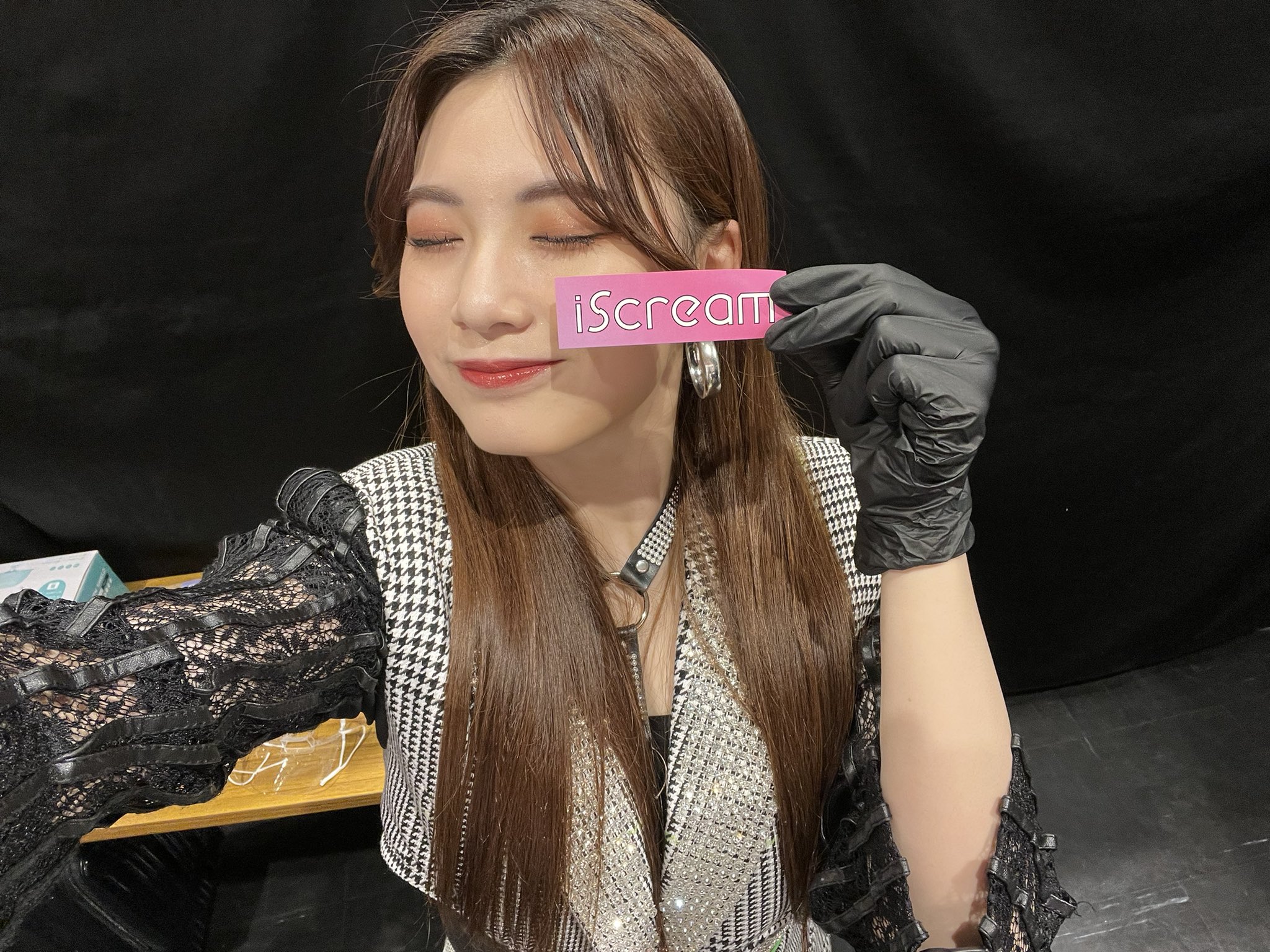 iScream в X: „RUIです🌹 #アスナル金山 リリースイベント1部