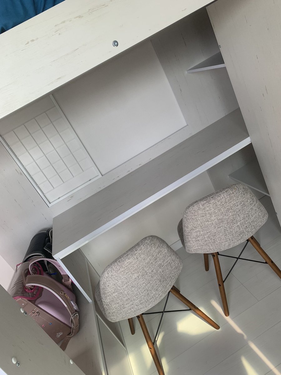 paamyuu's tweet photo. 凰雅のベッド完成！！
華叶も使うみたいやw
後は小物やら揃えて絨毯も欲しいな〜 https://t.co/WJ4WVeLlWd
