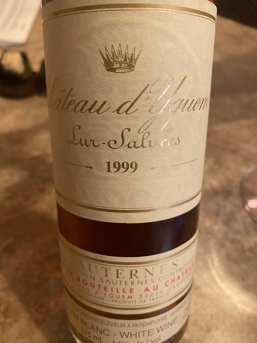 ZWineNinja's tweet photo. So many amazing wines today, but finishing off with the 1999 @Yquem_Official courtesy of @SandraOldfield 🙏🏾. The last sip joins me under the blanket on the couch… #memorable #benchmarkwine #friendmoments https://t.co/0P0MAPWSOX