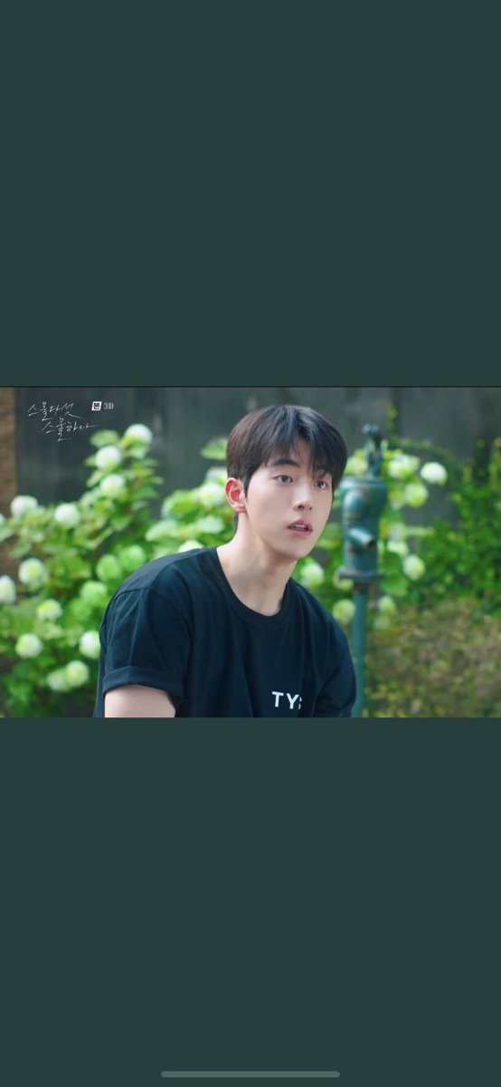 Ribuan memori indah yang harus dipaksa berhenti oleh keadaan adalah bentuk dari penyiksaan yg menyakitkan.