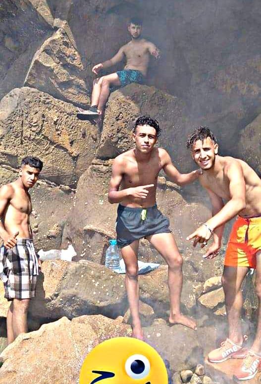 DrariDrissex's tweet photo. #bledards #marocains #rebeu ,,😊 https://t.co/HV1fkCULxk