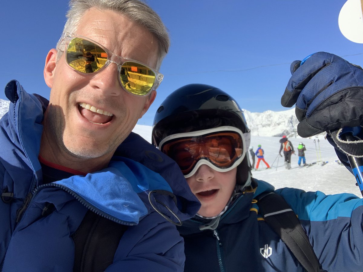 dan_duheaume's tweet photo. #les2Alps https://t.co/kiJCSKOwBP