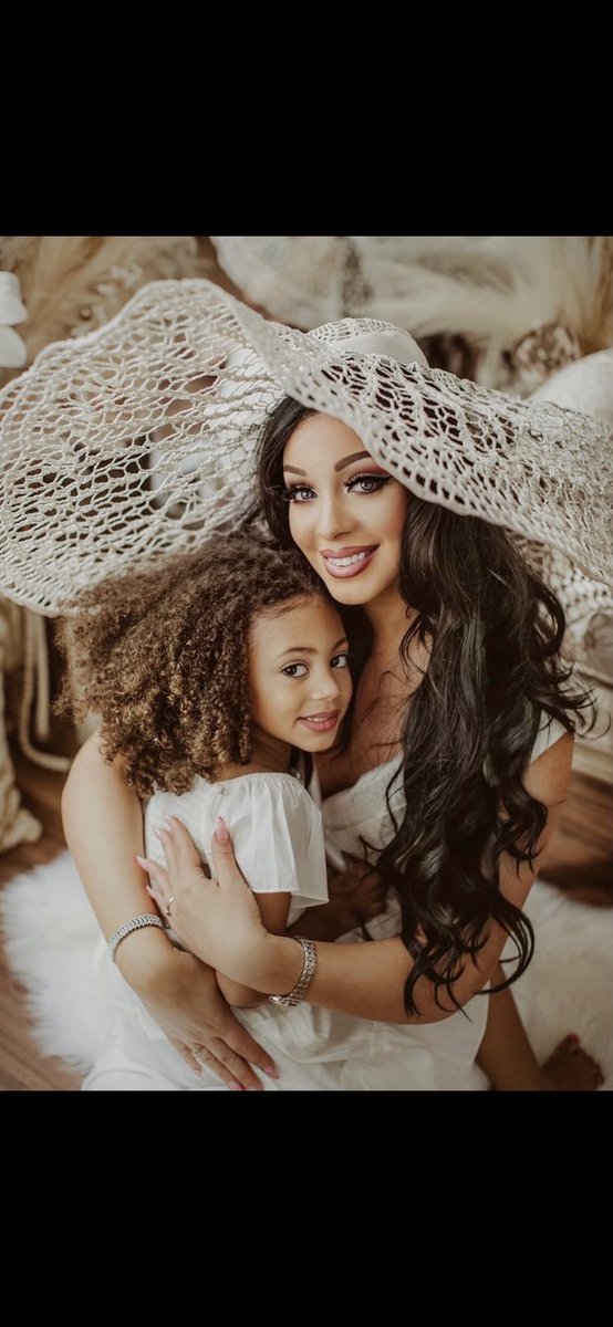 #motherdaughter #love #FashionPhotography #Bond #Love 💕