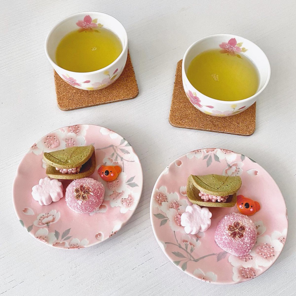 chirpysasalin's tweet image. 桜🌸雰囲気🍵

#桜餅 #桜 #sakuravibes 
#sasalincafe #sasalinfoodie  #sasalinfoodvibes 
#子守熊 #コアラ #savethekoalas #sasalinkoala #SasalinNanami🐨 #コアラ好きな人と繋がりたい