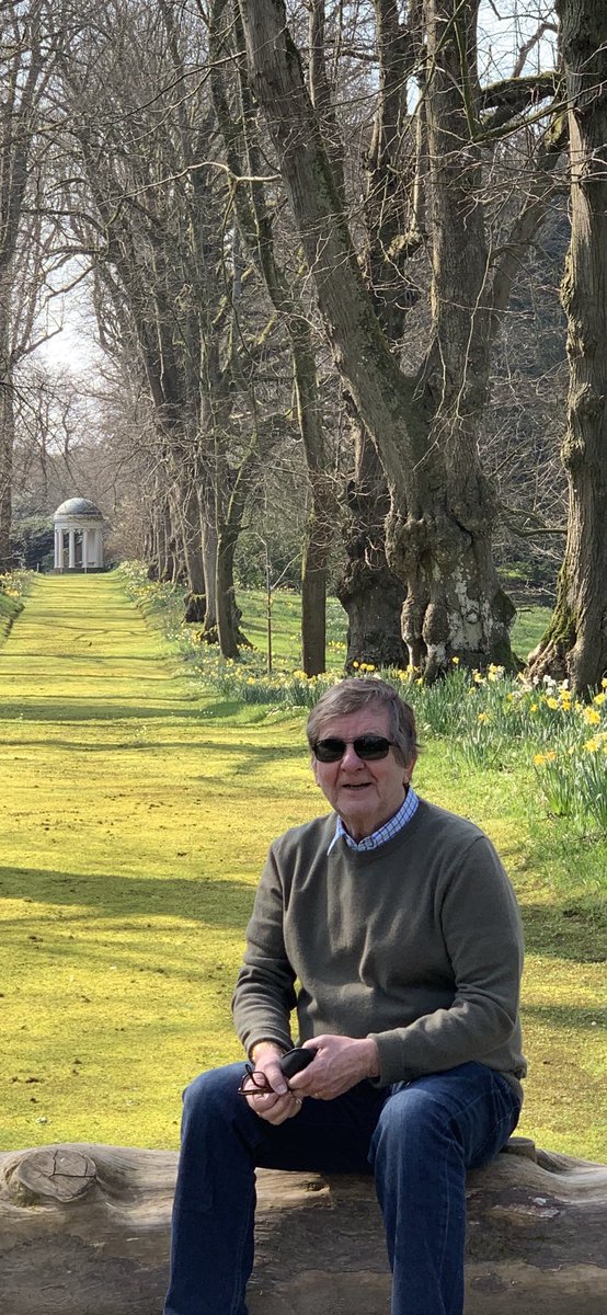 RobbieVincent's tweet photo. The #MusicGarden is in full #bloom today from 1-3pm on @jazzfm the #RobbieVincentShow. Join me for #music from the #freshside and the #matureside. Those #EssentialRhyhtms the #RhythmCake you are gonna #love! #Jazz #Funk #Soul #RobbieVincent #JazzFM #IfitMovesFunkit https://t.co/nMqghxp6hF