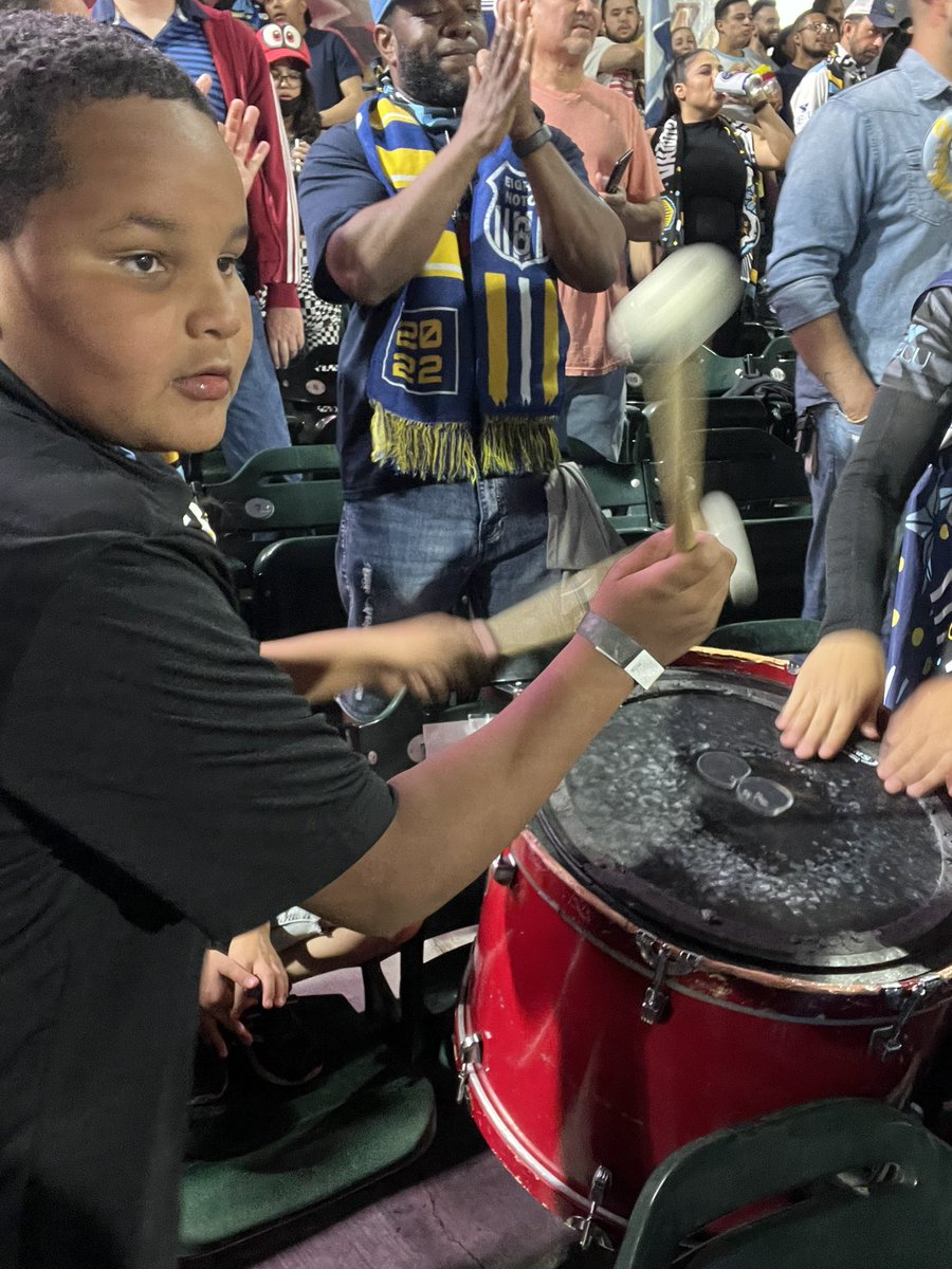 lbalderrama22's tweet photo. What a night!!!! The @eplocomotivefc kicked some butt and the @8thNotchEP was over the top amazing today!!!!! Jordan is now a Locos fan. @queendarci #SmartKid #8thNotch #Locos https://t.co/YE73lINapG