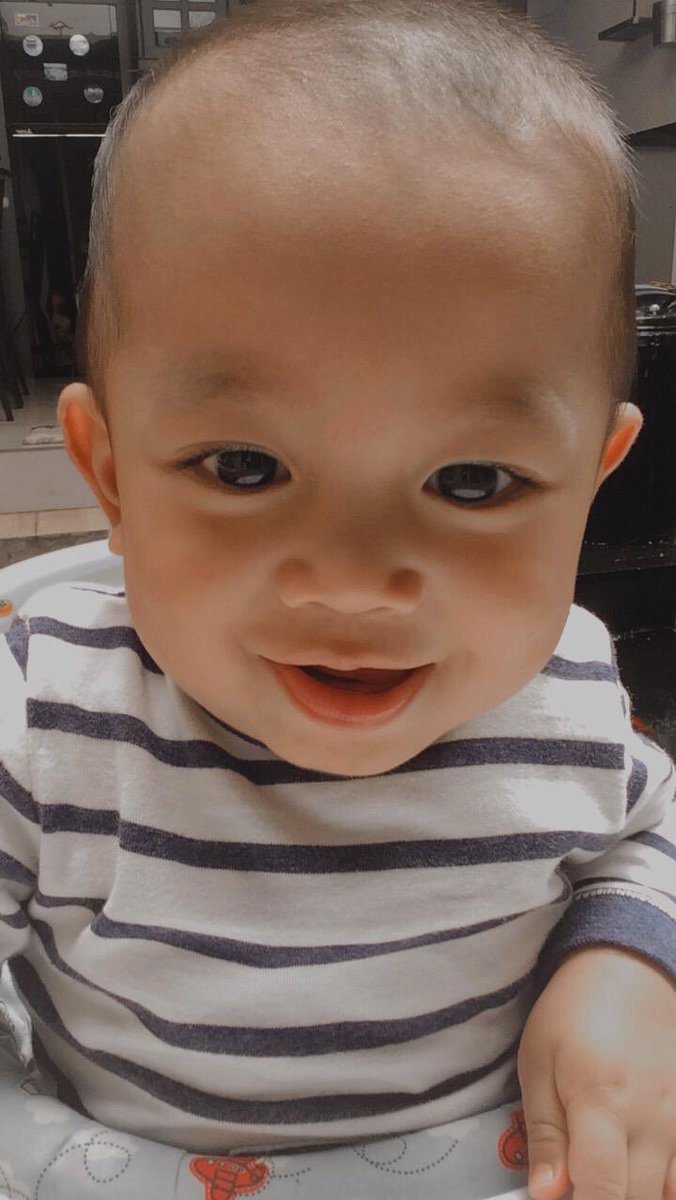 achmadbilly's tweet photo. When i see your smile https://t.co/KbU8kwfyNs