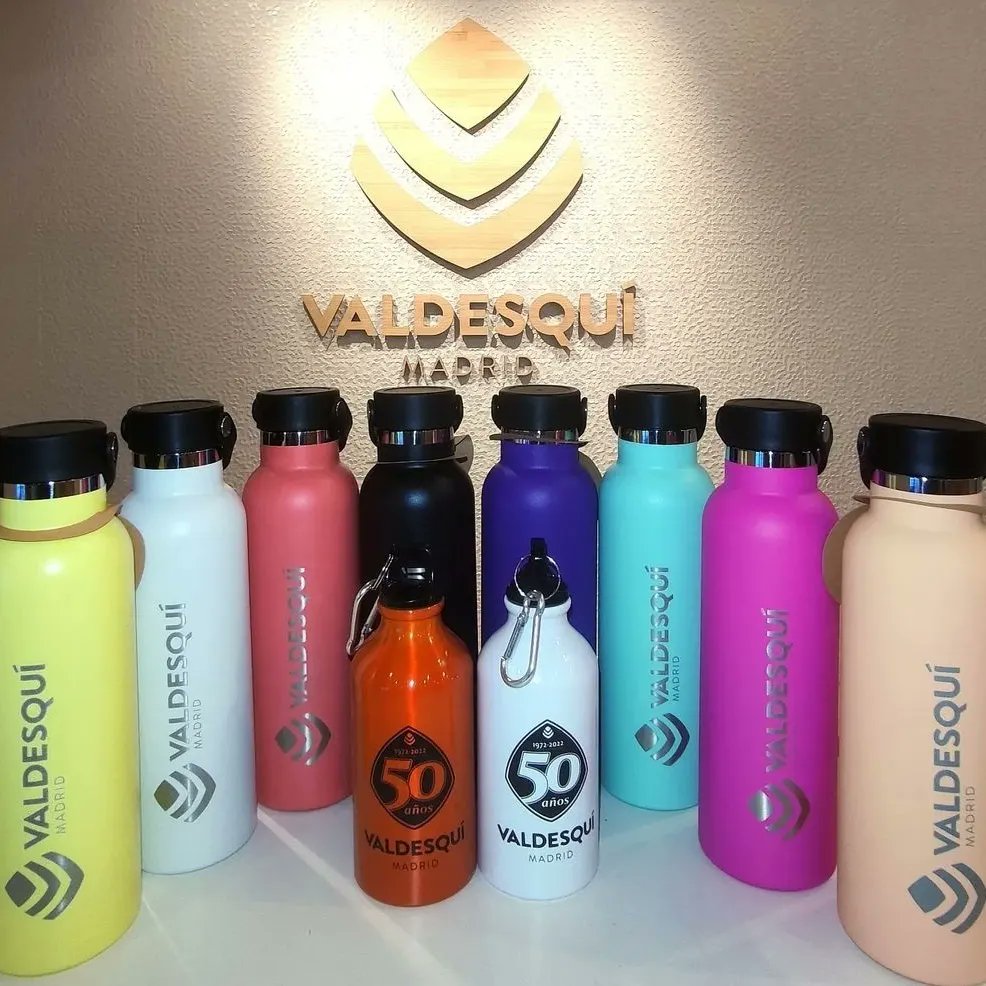 ValdesquiCotos's tweet photo. Llévate un precioso recuerdo de la estación 🎁
DISPONIBLES EN NUESTRA TIENDA Y CAFETERÍA.
#trangoworld
#runbott https://t.co/1cuCRylbjn