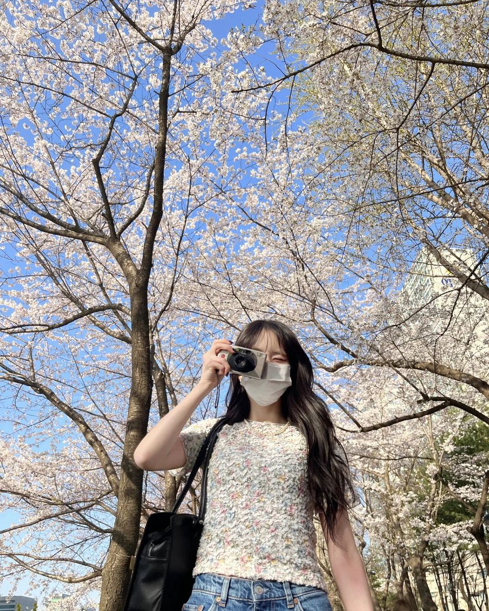 seolapics's tweet photo. 220410 ♡ seola_s instagram https://t.co/mekp4cij7k