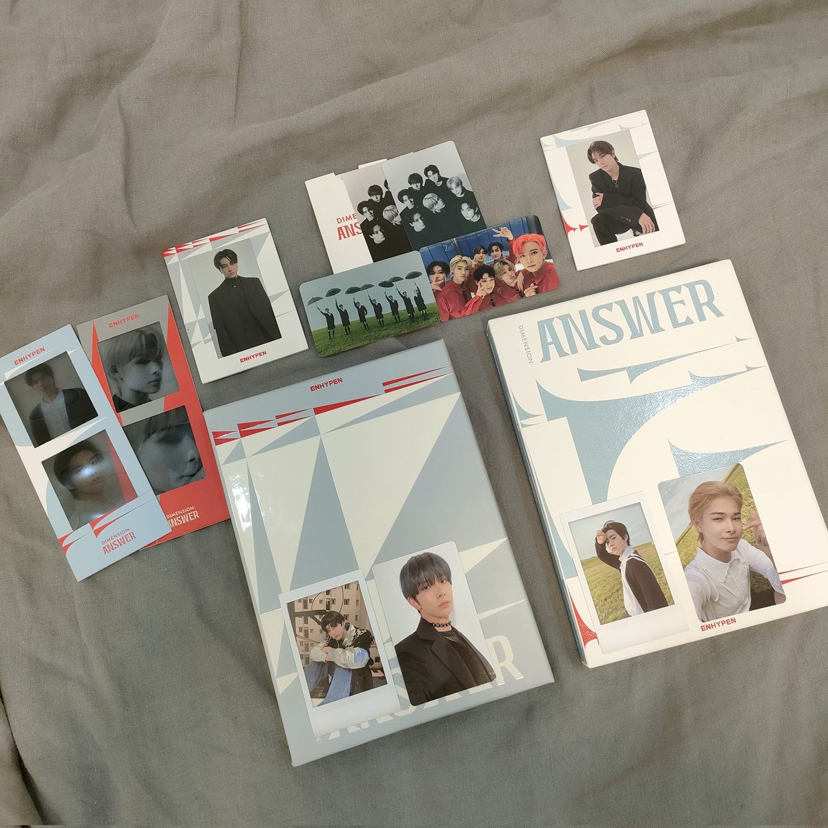 going_ne0's tweet photo. WTS LFB ENHYPEN PH
- DIMENSION: ANSWER set with weverse pob
-jake carnival ld
-jay dilemma ld
-ni-ki answer ld

SELLING AS A SET FOR 3,600
-can sell lds individually

DOP: APRIL 15 or longer basta sure buyer❤️

🏷️ Heeseung sunghoon jay jake sunoo jungwon ni-ki https://t.co/RjW77uwutH