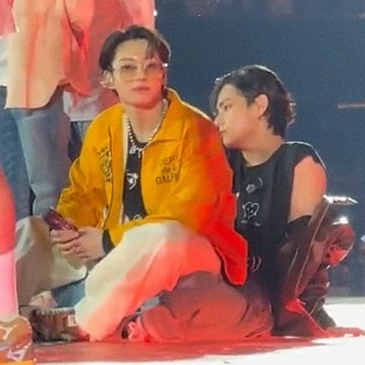 taekook ⚓ tweet media