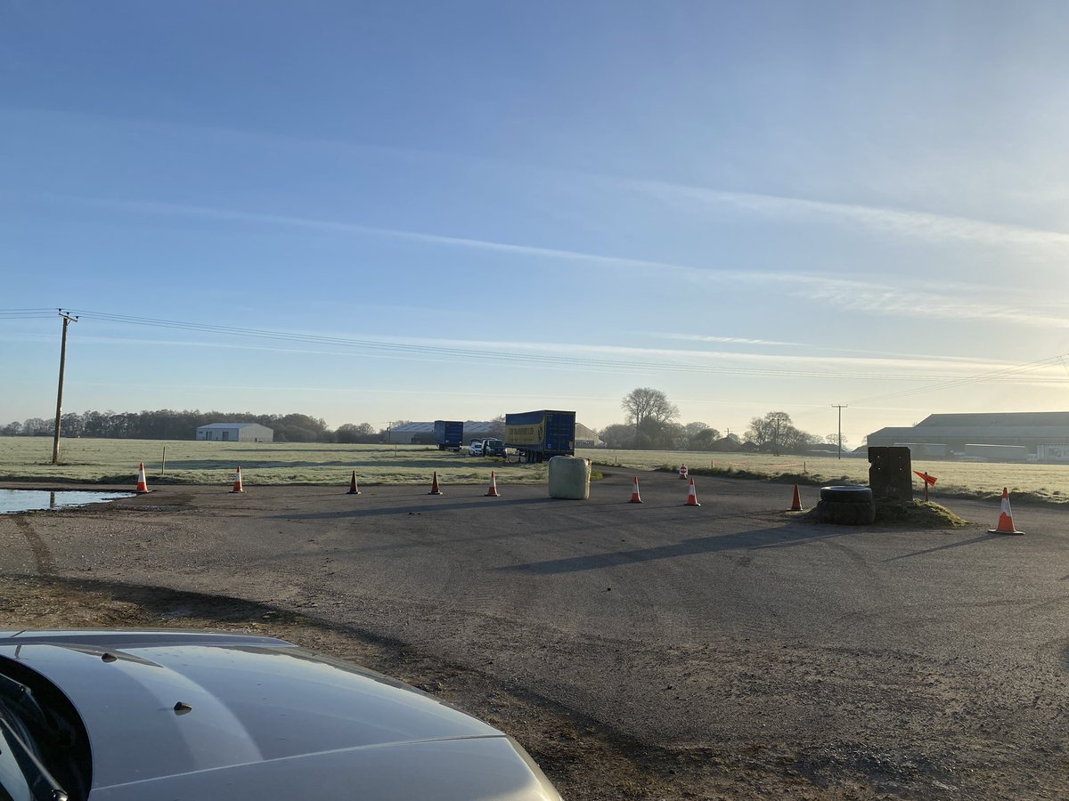 Good luck to #TeamEastwood members Steve and Joe Oade, who are out competing on the Lookout Stages at Melbourne. Also out on the event are Andy Fletch Pheebe Fletcher Kathy Woodward and myself on marshalling duties.
#TeamEastwood #ThanksMarshal
#OurMotorsportUK