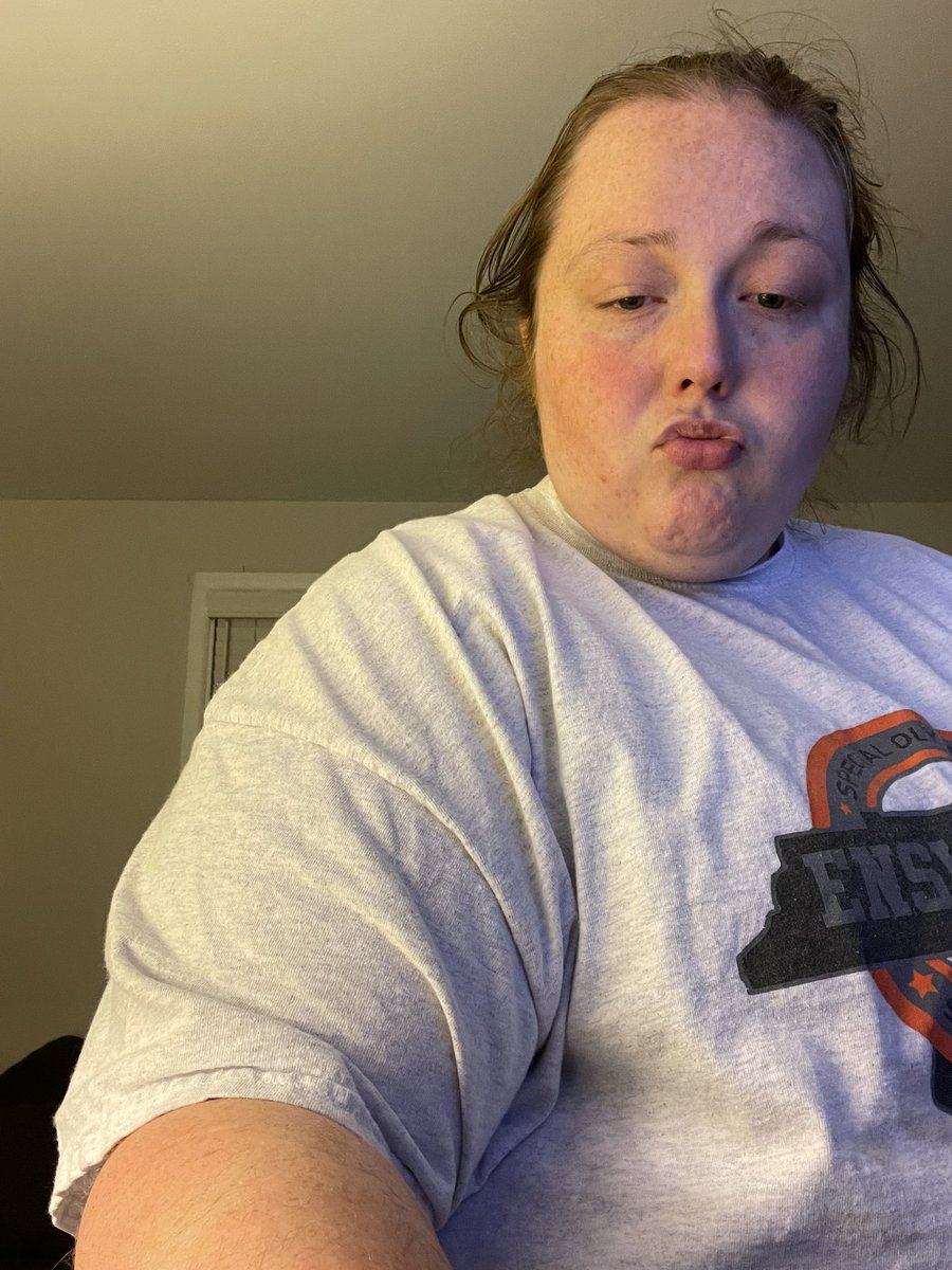 crazyrachel_j's tweet photo. Workout today on Saturday I https://t.co/FFqaZMkP6N feel go for the summer Bobby I love you babe https://t.co/nM8pusWIJR