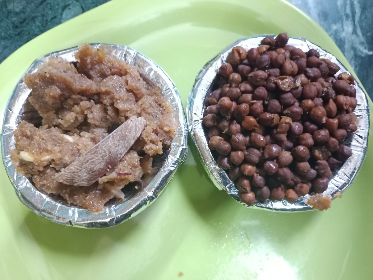 Zaffar_Nama's tweet image. Hi @UN, I am an Indian Muslim living in an area with more than 99% Hindus. I am getting holy offerings and sweets from them on their festival and they are treating me as one of them.
That's totally opposite of what your pets Rana & Arfa cries.
We are safe, happy and equal.