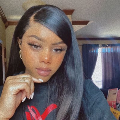 svgebree_'s tweet photo. #NewProfilePic https://t.co/nqlQSR2vNF