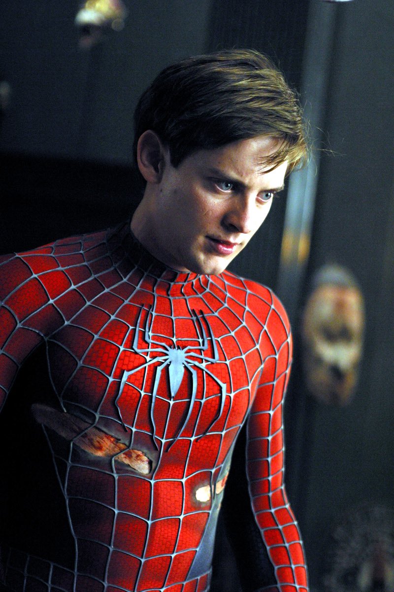 RT @PrimeVideo: Since Tobey Maguire is trending… here’s another photo of him as Spider-Man. https://t.co/4aYNuA6LxS