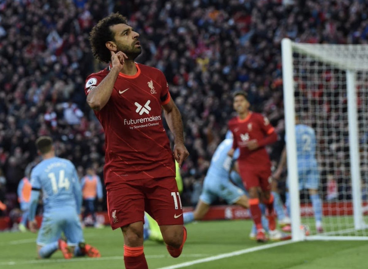 FTBLsection's tweet photo. If a goal is scored in Manchester City v Liverpool today we’ll giveaway a https://t.co/cy3P4xjETi box!🎁

Retweet &amp; follow us to enter.📲 https://t.co/x0AecNRsHY