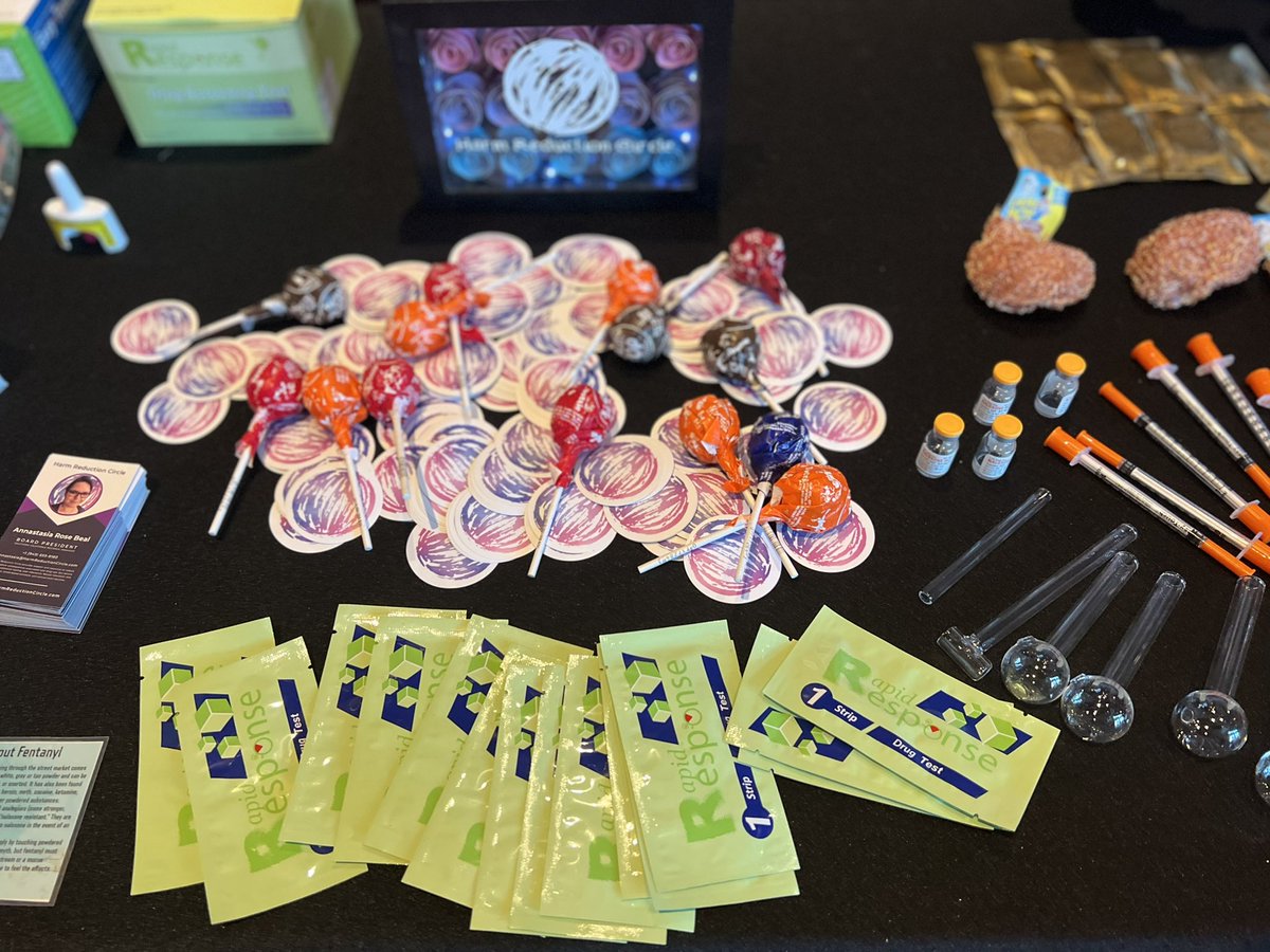 HarmReductionO's tweet photo. We want to give a shout out to @impulseunited for inviting @harmreductiono out this past Thursday to their incredible event in Los Angeles. Harm Reduction Saves Lives ๐๐
#lgbtq #HarmReduction #HarmReductionSavesLives #FreeSubstanceTesting #Narcan #Naloxone #HarmReductionO https://t.co/inRc9PoGO3