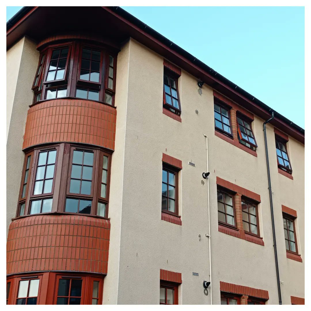 GeerafDecorator's tweet image. 🔪We brought life back into this kitchen and 10 windows 🏠

🙋Another job, another customer happy🙋