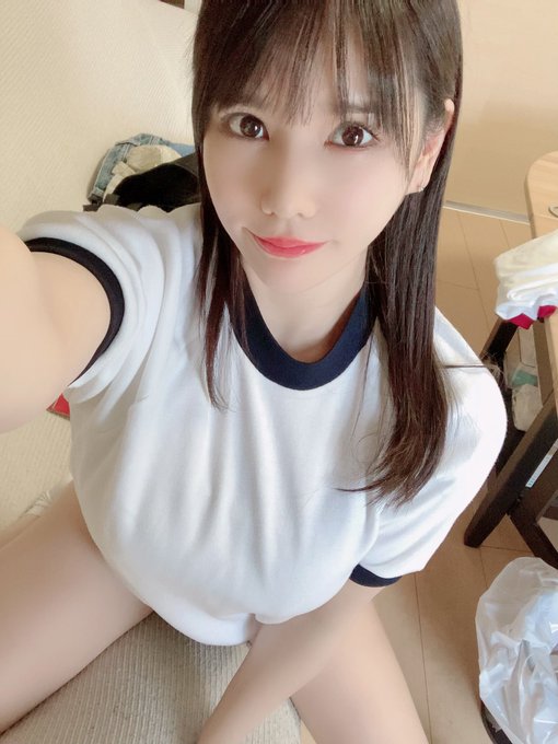 新垣優香
