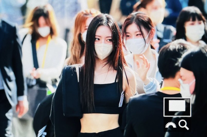 220410

#ITZY #있지 #Yuna #유나