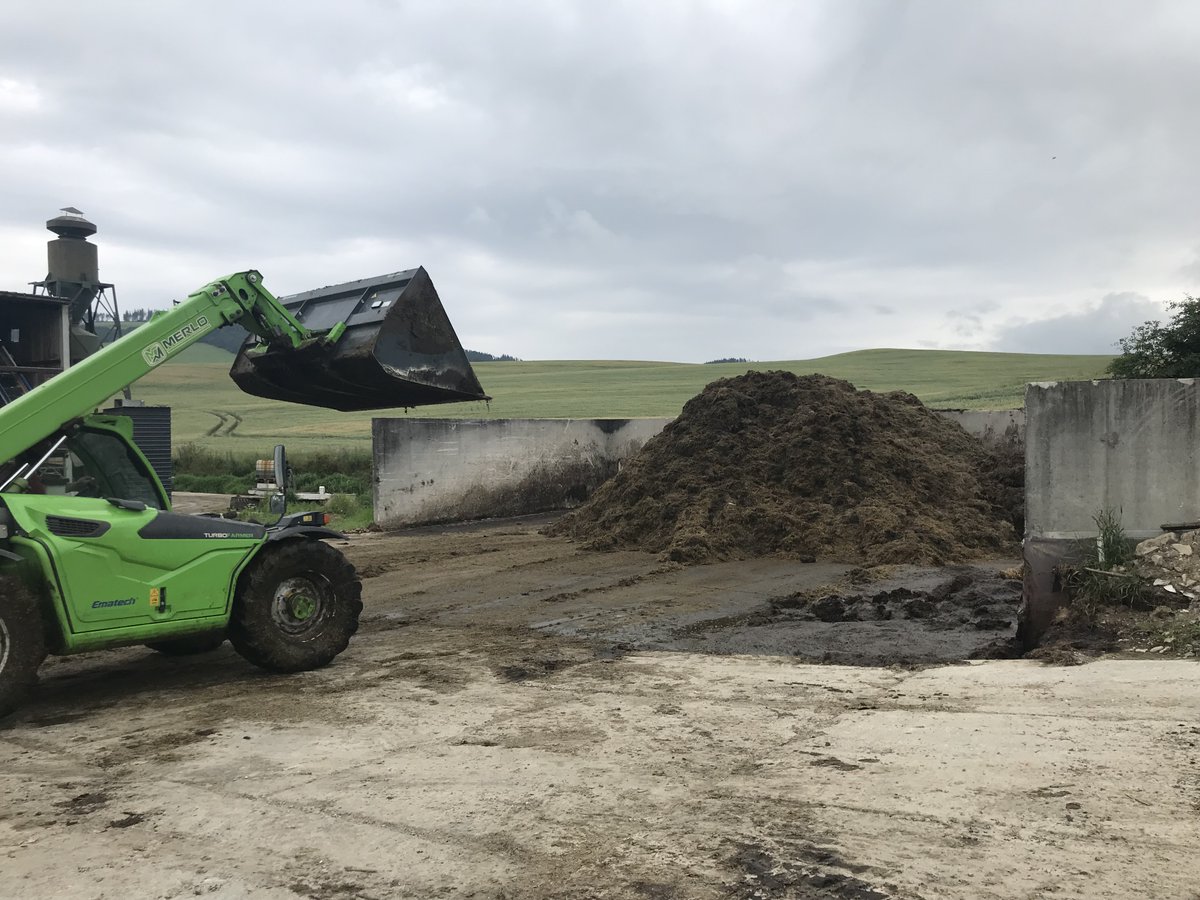 JoeNakamoto's tweet image. Introducing the #Bitcoin Shitcoin machine 😂

@dusan_matuska uses poop to secure the bitcoin protocol at a biogas plant in Slovakia.

It&apos;s renewable, sustainable, and a bit smelly. 
@Cointelegraph 
bit.ly/3Nz4s62