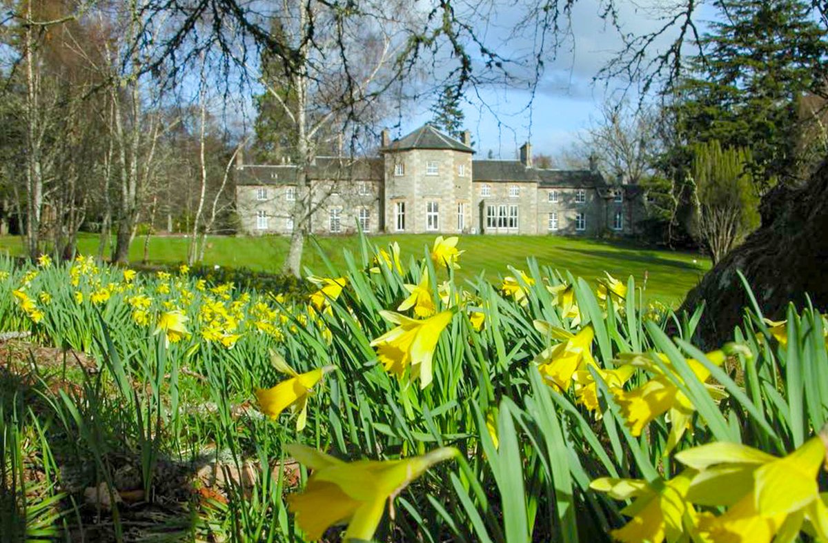 CoulHouseHotel's tweet photo. #SpringOffers 01Apr-31Apr 2022. Spring into Coul for Two Nights or More B&amp;B Offer &amp; Coul One Night Spring Special One Night DBB Offer - https://t.co/wOm3SYmDRD Contact Directly for availability. #Spring #ScottishCountryHouseHote #ScottishHighlandsHotel #DogFriendlyHotelScotland https://t.co/gPYz02vMjf