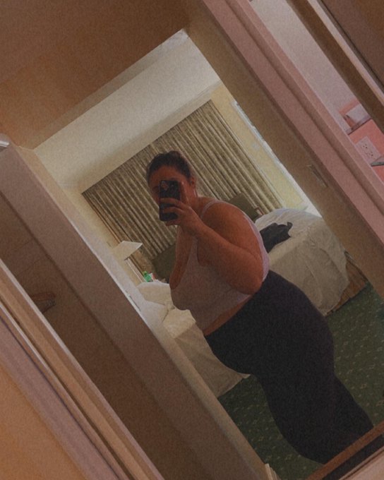 Looking for a sugar daddy! #sugarbaby #sugardaddylegit #SugarDaddySerious #sugardaddyneed #sugardaddyneededasap<a href="/tag/sugarbaby"class="tags">#sugarbaby</a><a href="/tag/sugardaddylegit"class="tags">#sugardaddylegit</a><a href="/tag/sugarbabytwitter"class="tags"><span>#sugarbabytwitter</span></a><a href="/tag/sugardaddyserious"class="tags"><span>#sugardaddyserious</span></a><a href="/tag/sugardaddyneededasap"class="tags"><span>#sugardaddyneededasap</span></a>