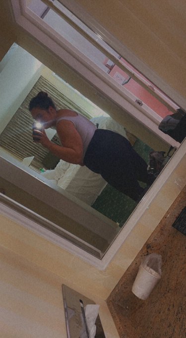 Looking for a sugar daddy! #sugarbaby #sugardaddylegit #SugarDaddySerious #sugardaddyneed #sugardaddyneededasap<a href="/tag/sugarbaby"class="tags">#sugarbaby</a><a href="/tag/sugardaddylegit"class="tags">#sugardaddylegit</a><a href="/tag/sugarbabytwitter"class="tags"><span>#sugarbabytwitter</span></a><a href="/tag/sugardaddyserious"class="tags"><span>#sugardaddyserious</span></a><a href="/tag/sugardaddyneededasap"class="tags"><span>#sugardaddyneededasap</span></a>