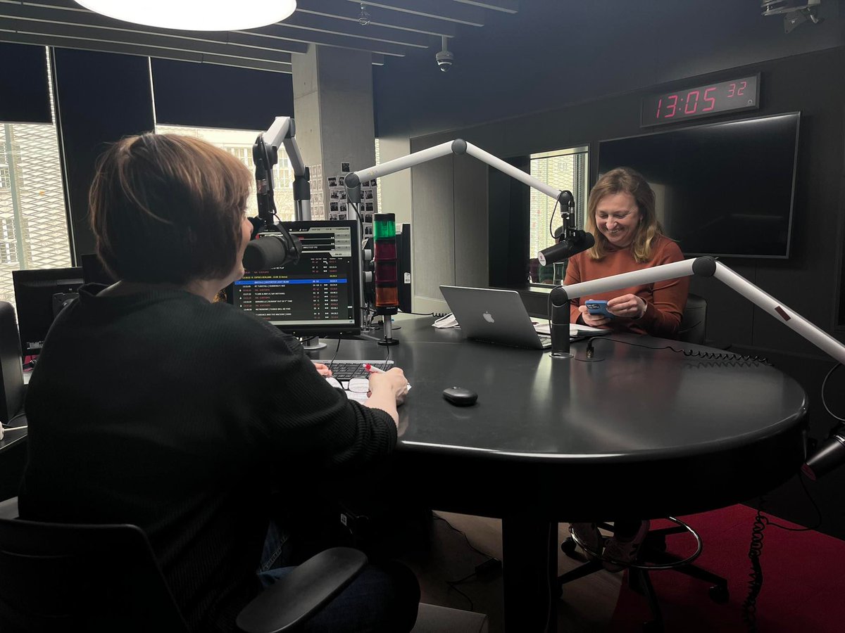 Podcast 5:59 tweet media