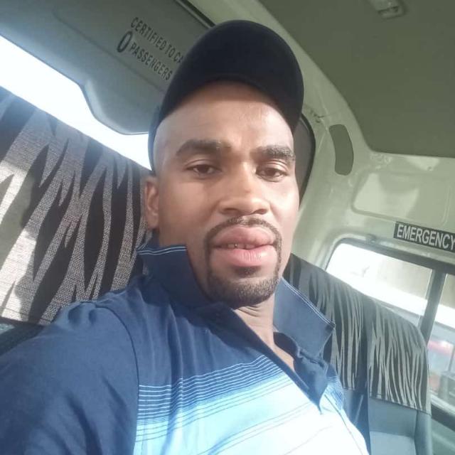 sa_crime's tweet photo. The suspect below is wanted in connection the murder of Dr Koboka from Diepkloof Soweto, so far three suspects have been arrested, anyone with information my contact the police on 08600 10111 https://t.co/zDrgwhwEar