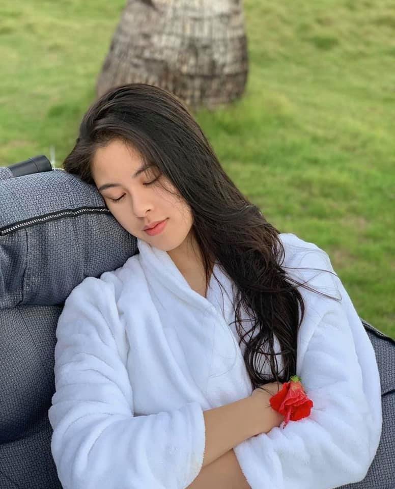 Bakit hanggang ngayon si Kisses pa din? 

<a href="/KissesDelavin/">Kisses Delavin</a> 
#KissesDelavin
#Kissables
