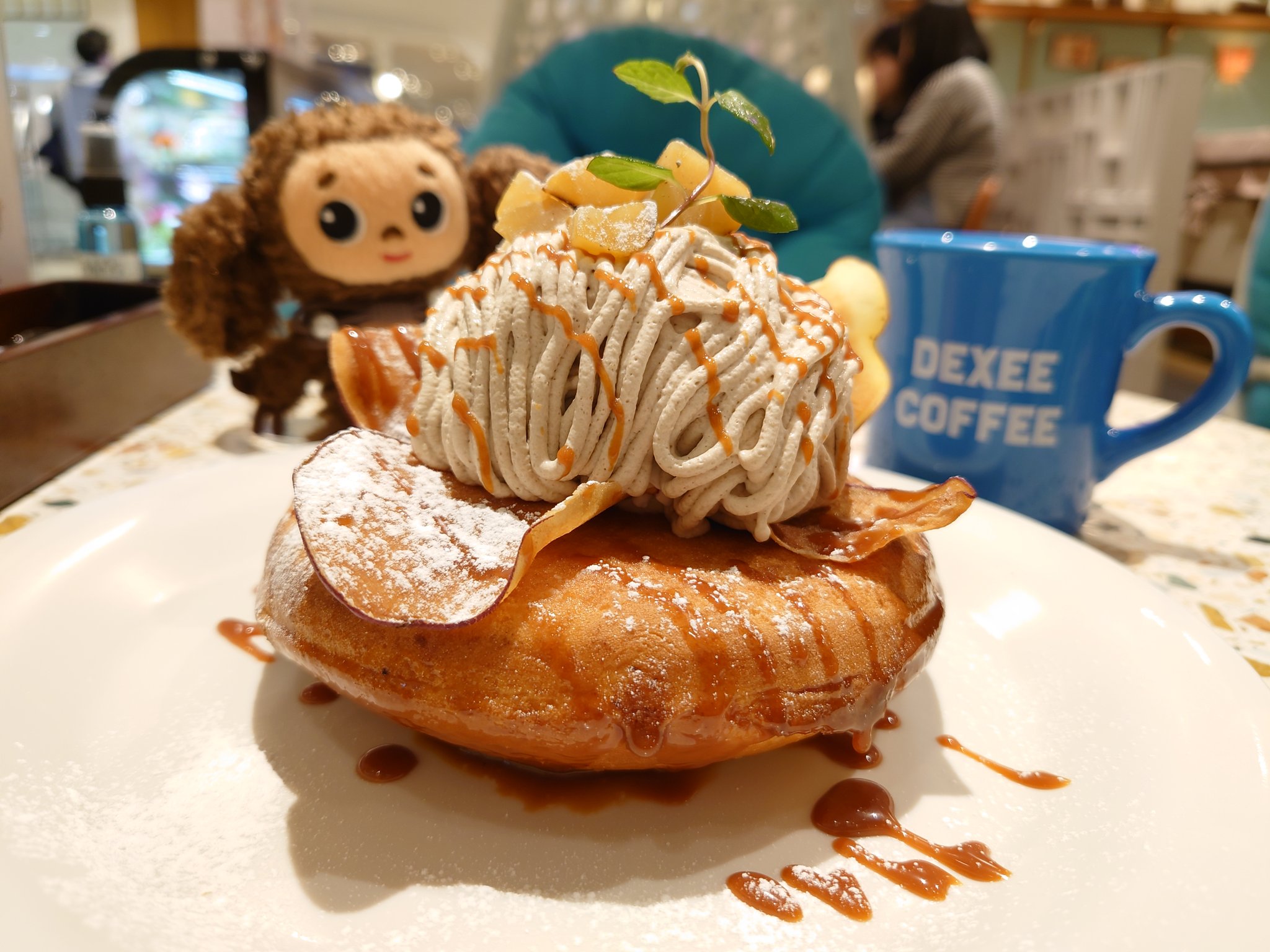 Kabukiza Cheb パンケーキ 塩キャラメルモンブランパンケーキ パンケーキ大好き 食べてる間は幸せでした 美味しかった Mokuoladexeediner モクオラディキシーダイナー パンケーキ ぬい撮り チェブラーシカ