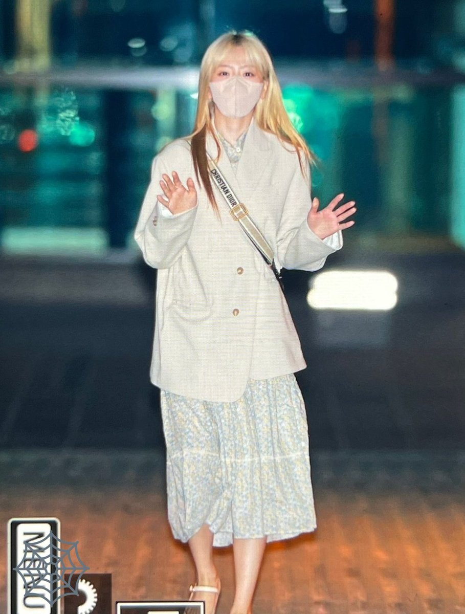 Capture_Kid's tweet photo. 220329 퇴근 Preview
오늘은 수고했어요💓
#지유 #JIU
#드림캐쳐 #Dreamcatcher
@hf_dreamcatcher https://t.co/izKho4HlkR