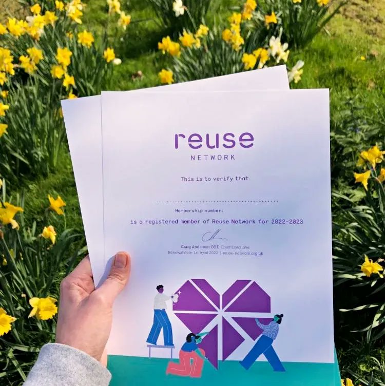 Check out our beeeeautiful new membership certificates, designed by our good pals at <a href="/tgos_tweets/">The Group of Seven</a> 🎨

Every Reuse Network member will receive one of these certificates in their membership pack once they have renewed their membership - keep an eye out for yours arriving soon!